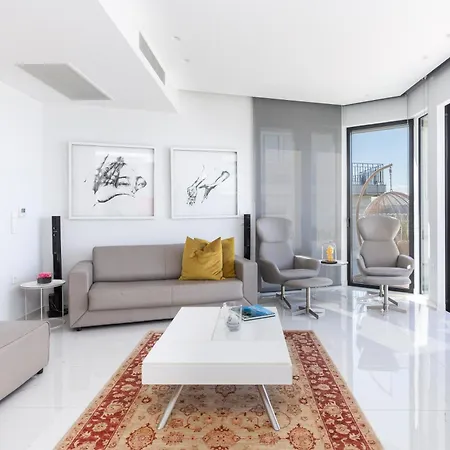 Aria, Lux Seafront Apt With White Tower View * Tesalónica